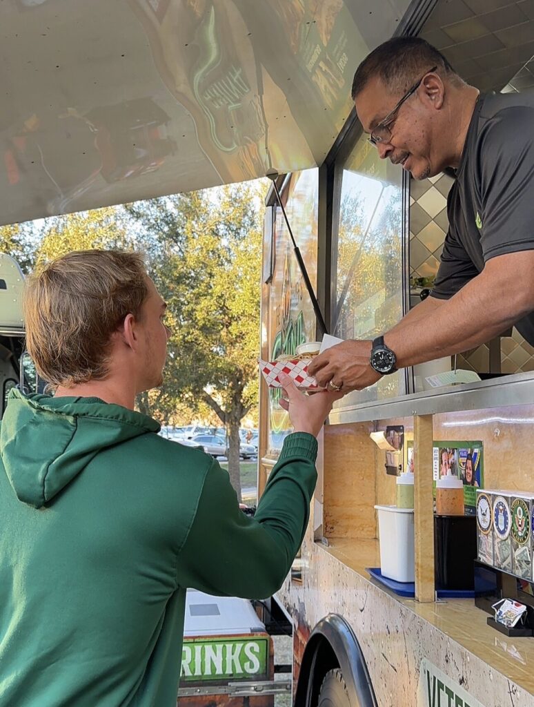 the best taco truck in tampa